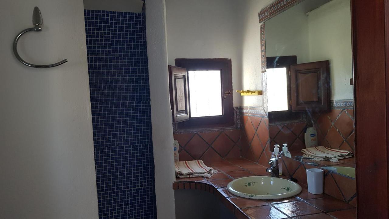 Gateway To The Alpujarras, 'Cortijo Derry' Hotel Orgiva Buitenkant foto