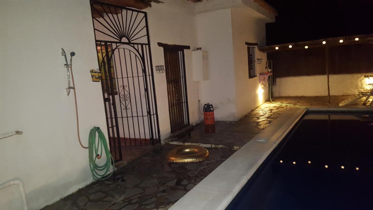 Gateway To The Alpujarras, 'Cortijo Derry' Hotel Orgiva Buitenkant foto
