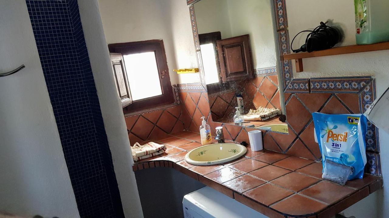 Gateway To The Alpujarras, 'Cortijo Derry' Hotel Orgiva Buitenkant foto